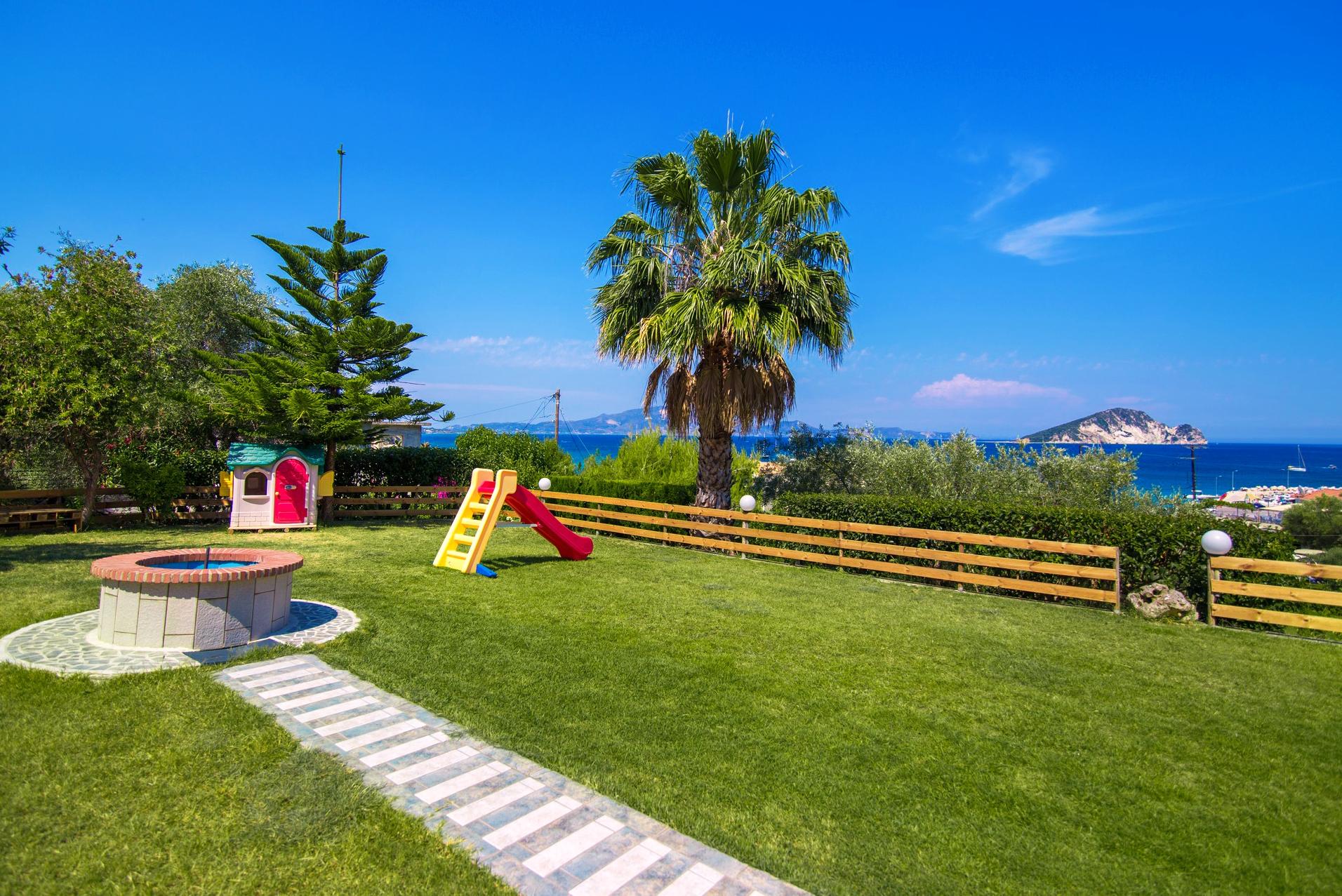 Villa Panorama Keri Exterior photo
